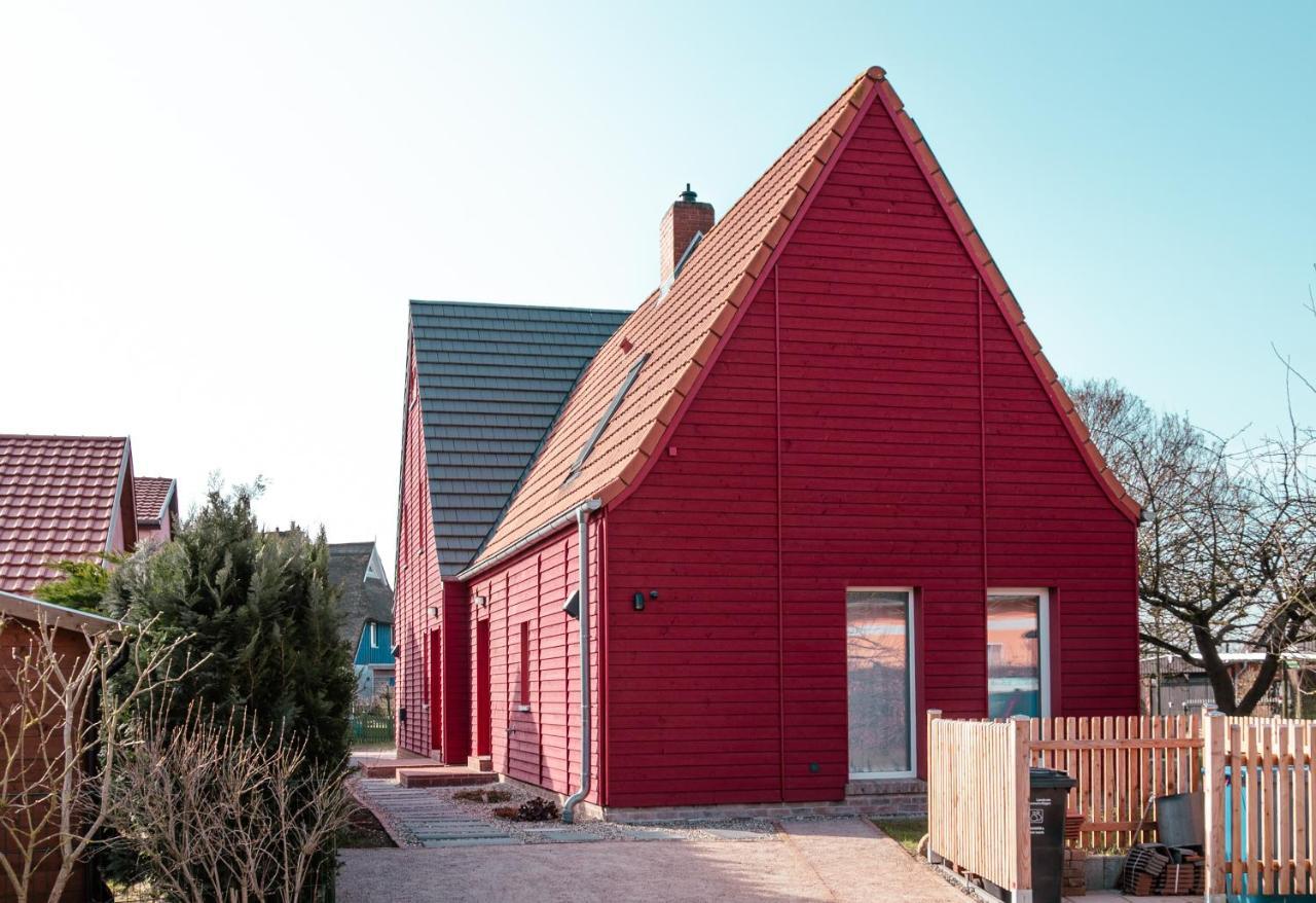 Ferienwohnung Rote Kate Born Exterior photo